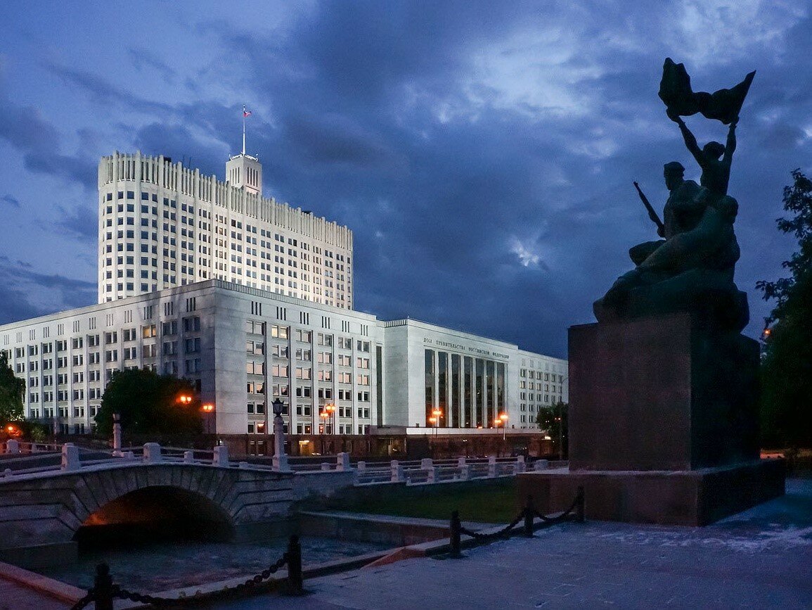 Правительство рассмотрит новые меры поддержки строительства инфраструктуры