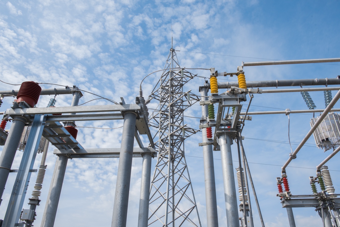 В России упрощен порядок подключения объектов капстроительства к сетям